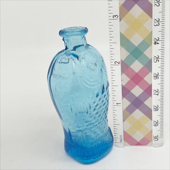 Vintage Dr. Fisch's Bitter's Wheaton Glass Bottle Blue Fish Shaped 3" Bottle - Picture 4 of 4